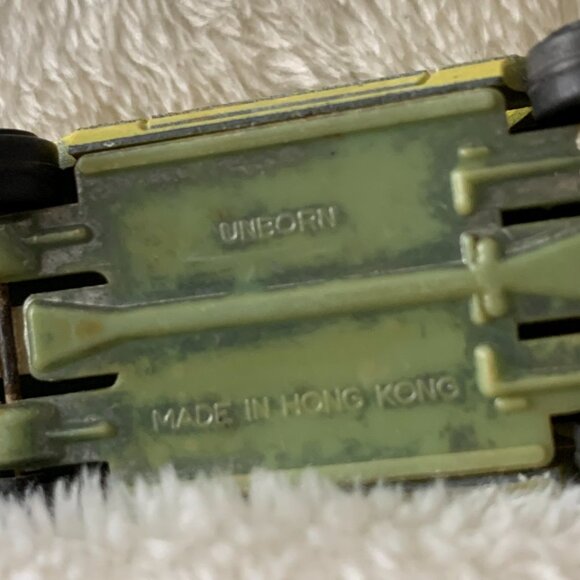 Vintage Uniborn Ford Mustang Yellow Die Cast Toy Car Vehicle Hong Kong - Picture 6 of 8